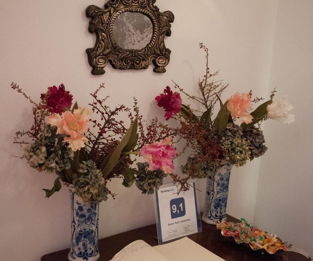 เรอแล เตียโตร อาร์เจนตินา Bed & Breakfast โรม ภายนอก รูปภาพ
